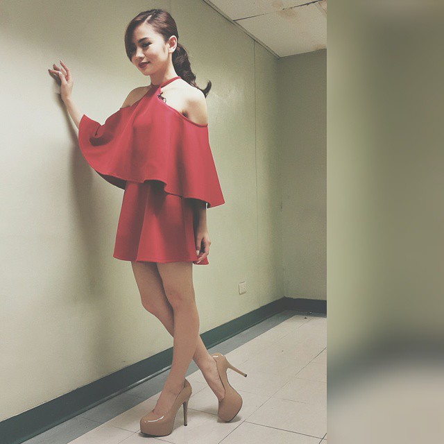 Photos Fashionista Ella Cruz On Kapamilya Deal Or No Deal Abs Cbn Entertainment